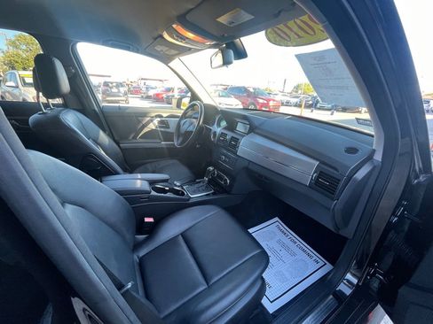 Used 2010 Mercedes-Benz GLK 350 2WD image 18