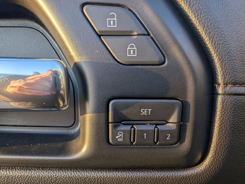 Used 2021 GMC Sierra 1500 AT4 image 8