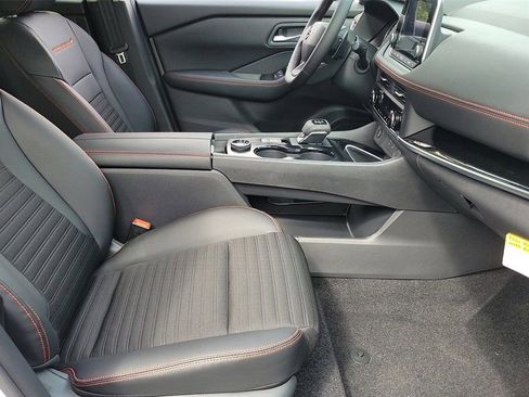 New 2026 Nissan Rogue SV w/ Rock Creek Premium Package AWD/4WD image 19