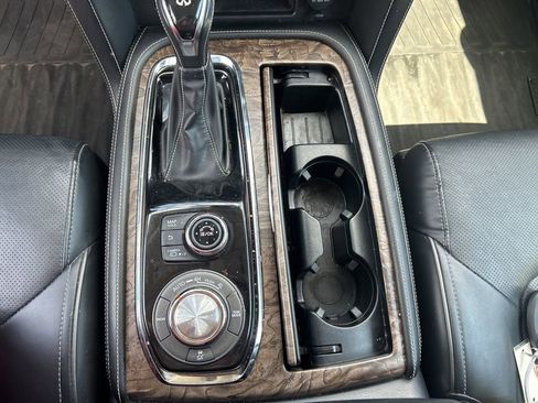 Used 2021 INFINITI QX80 Premium Select w/ All-Season Package AWD/4WD image 21