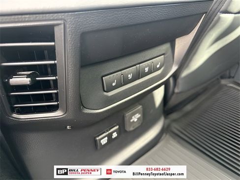 New 2025 Toyota Tundra Platinum image 28