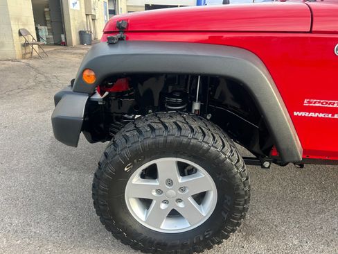 Used 2011 Jeep Wrangler Sport image 11