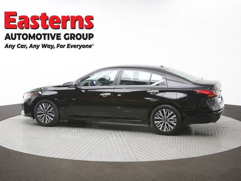 Used 2024 Nissan Altima 2.5 SV w/ SV Premium Package FWD image 62