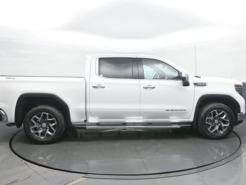 New 2026 GMC Sierra 1500 SLT w/ SLT Premium Plus Package image 6