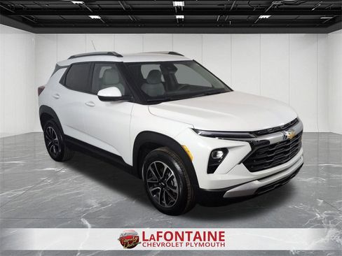 Certified 2024 Chevrolet TrailBlazer LT image 2