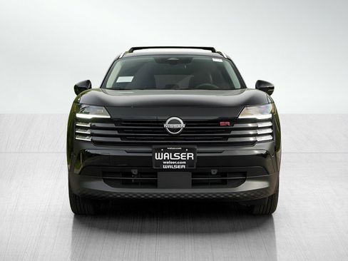 New 2026 Nissan Kicks SR w/ SR Premium Package image 2