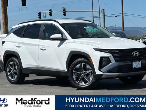 New 2026 Hyundai Tucson SEL AWD/4WD image 1