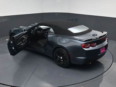 Used 2021 Chevrolet Camaro LT RWD image 19