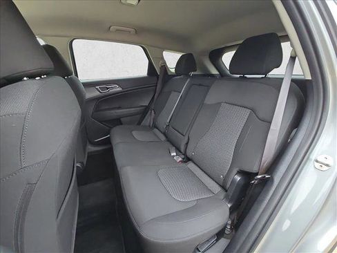 Used 2023 Kia Sportage LX AWD/4WD image 18