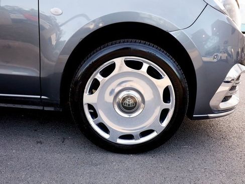 Used 2022 Mercedes-Benz Metris Passenger image 24