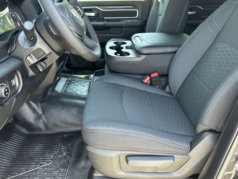 New 2026 RAM 3500 Big Horn AWD/4WD image 13