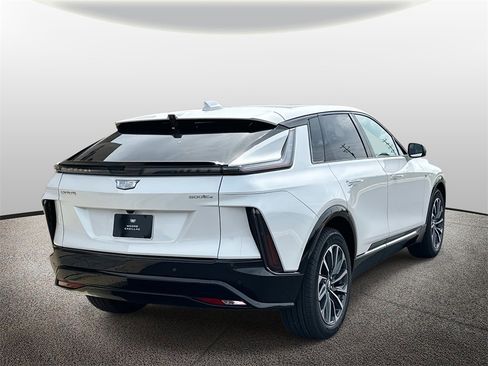 New 2025 Cadillac Lyriq Sport image 2