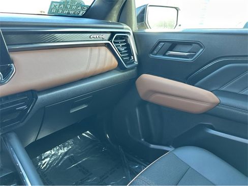 Certified 2023 GMC Canyon AT4 image 14