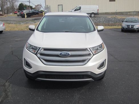Used 2017 Ford Edge SEL w/ Equipment Group 201A image 3