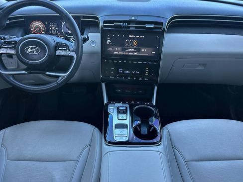 Used 2022 Hyundai Tucson Limited AWD/4WD image 15