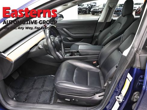 Used 2018 Tesla Model 3 Long Range RWD image 14