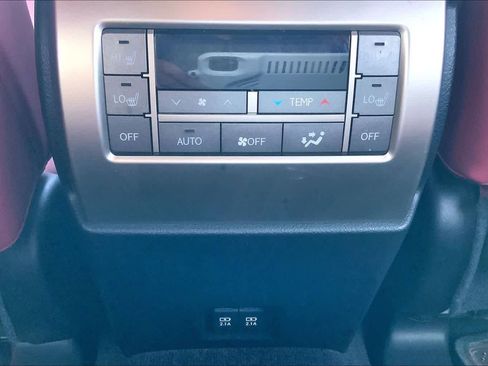 Used 2021 Lexus GX 460 Premium w/ Premium Package image 30