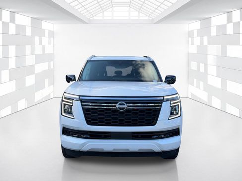 Certified 2026 Nissan Armada SV RWD image 2