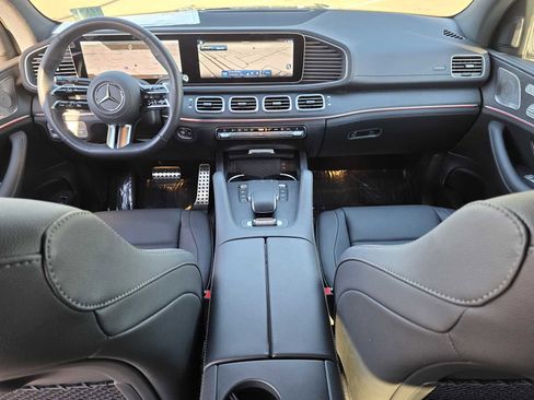 Certified 2025 Mercedes-Benz GLS 450 4MATIC image 7