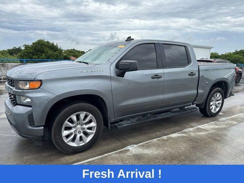 Used 2021 Chevrolet Silverado 1500 Custom w/ Safety Confidence Package RWD image 1