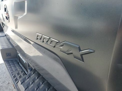 Used 2021 Nissan Titan PRO-4X w/ Pro-4x Utility Package AWD/4WD image 10