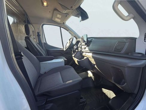 Used 2020 Ford Transit 250 Low Roof AWD image 14