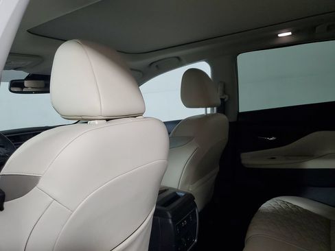 Used 2020 Nissan Murano Platinum w/ Cargo Package FWD image 14