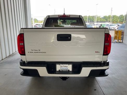 Used 2022 Chevrolet Colorado LT RWD image 19