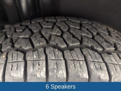 Used 2023 Ford Bronco Sport Badlands image 19