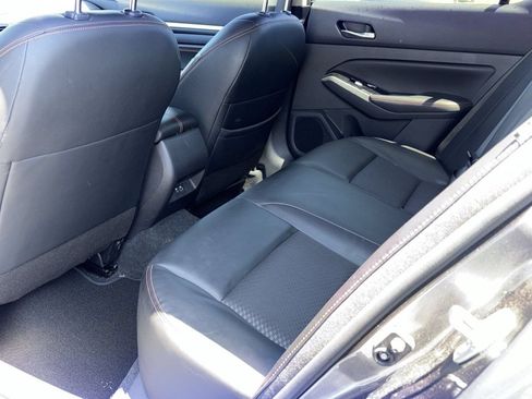 Certified 2023 Nissan Altima 2.5 SR FWD image 26