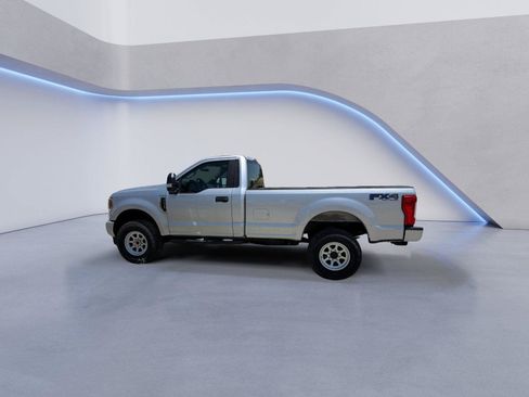 Used 2019 Ford F250 XL w/ Power Equipment Group AWD/4WD image 4
