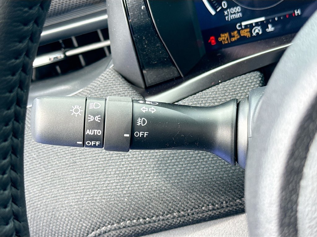 New 2026 Subaru Outback Limited AWD/4WD image 13