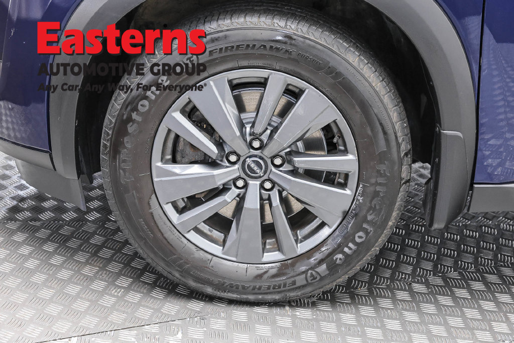 Used 2022 Nissan Pathfinder SV AWD/4WD image 34
