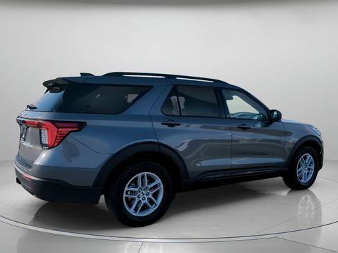New 2026 Ford Explorer Active image 31