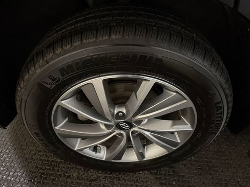 Used 2020 Hyundai Santa Fe SEL w/ Convenience + Premium Package image 40