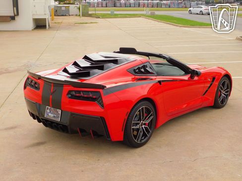 Used 2018 Chevrolet Corvette Stingray Coupe w/ 1LT image 33