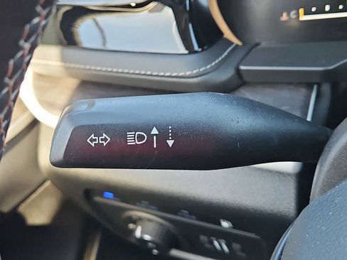 Used 2022 Jeep Grand Cherokee Limited 4xe w/ Luxury Tech Group II image 28