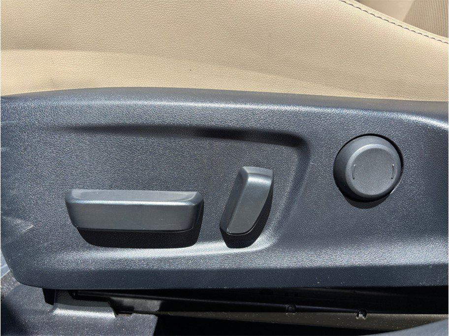 Used 2020 Lexus IS 300 AWD w/ Accessory Package image 17