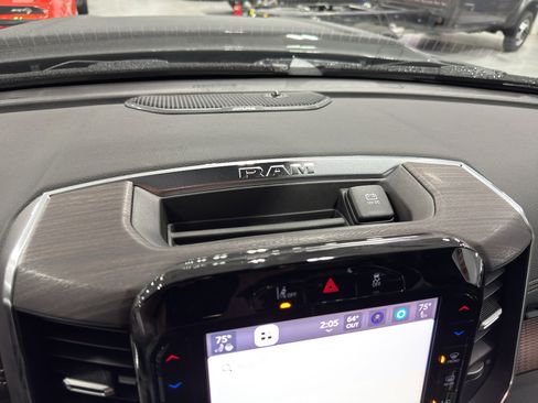 New 2025 RAM 2500 Laramie w/ Sport Appearance Package AWD/4WD image 42