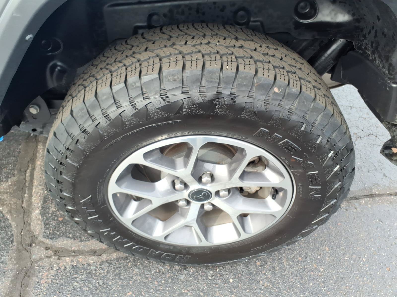 Used 2025 Jeep Wrangler Sport AWD/4WD image 21