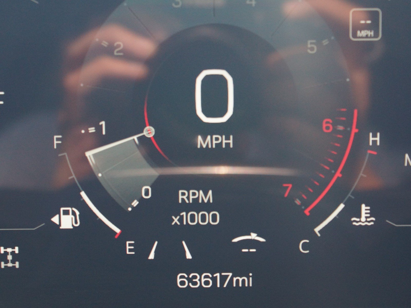 Used 2024 GMC Acadia Elevation AWD/4WD image 4