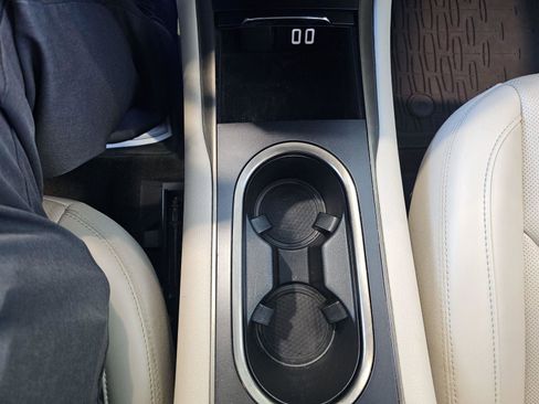 Used 2019 Lincoln MKC Reserve w/ MKC Climate Package image 25