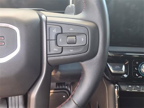 Used 2024 GMC Sierra 1500 AT4X image 12
