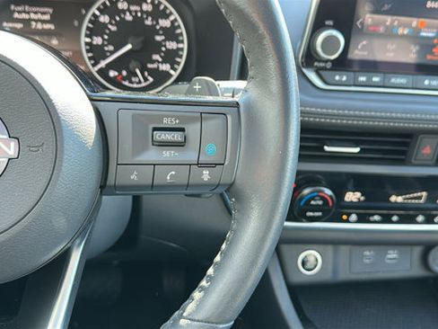 Certified 2023 Nissan Rogue SV w/ SV Premium B Package image 16