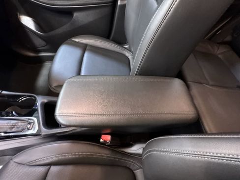 Used 2024 Buick Encore GX Sport Touring w/ Advanced Technology Package image 23