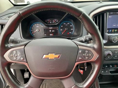 Used 2022 Chevrolet Colorado Z71 AWD/4WD image 29