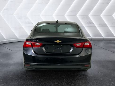 Used 2023 Chevrolet Malibu LS FWD image 5