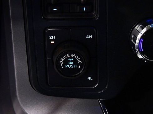 New 2025 Ford F150 XLT w/ Equipment Group 303A High image 46