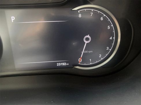 Used 2025 Genesis G70 2.5T image 60