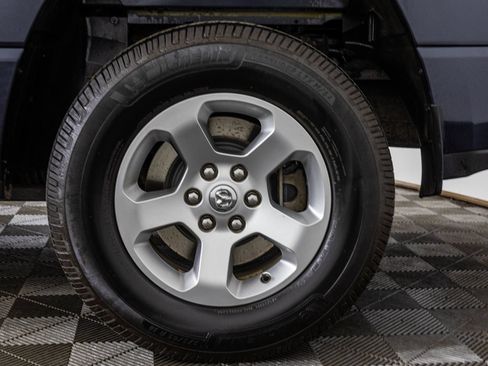Used 2019 RAM 1500 Tradesman AWD/4WD image 45